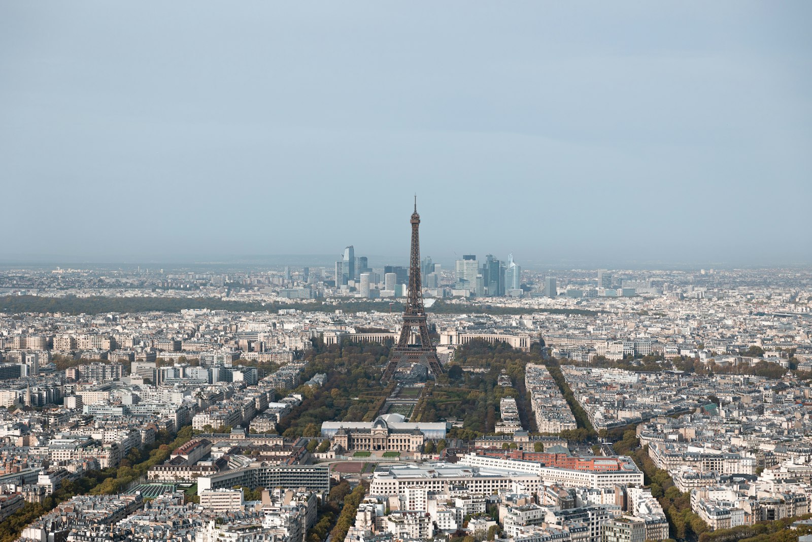 Montparnasse, à 10 minutes.