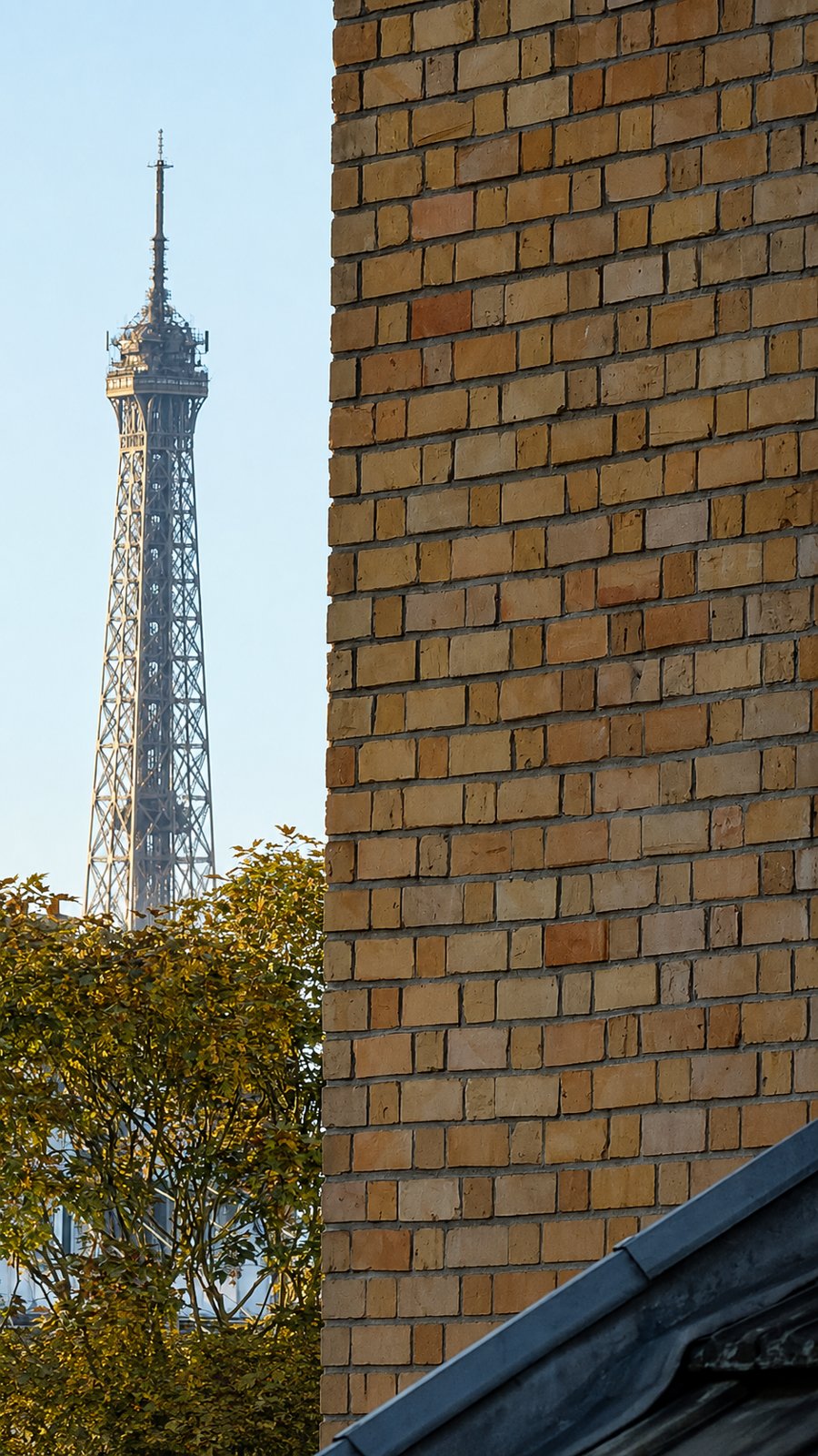 Vue sur la Tour Eiffel depuis le studio